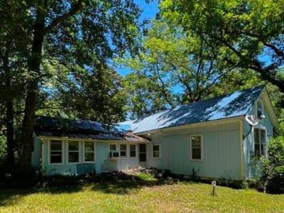 668 Harmon Road , Hopkins, SC 29061