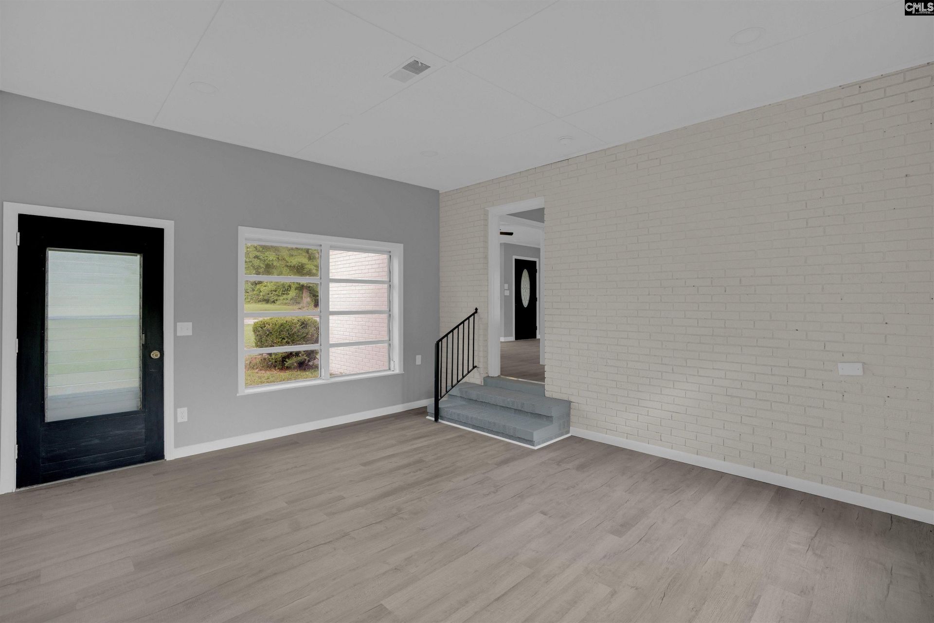 832 Highland Grove Avenue Photo 22