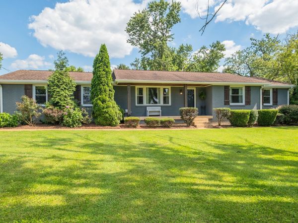 112 Crosby Dr , Hendersonville, TN 37075