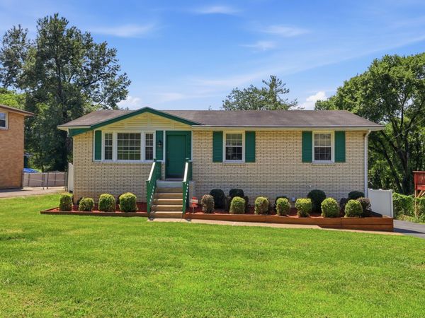 3313 Ironwood Dr, Nashville, TN 37214
