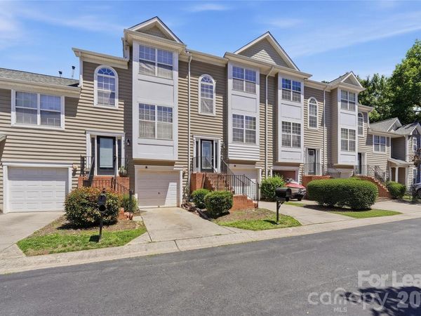 6621 Tor Drive , Charlotte, NC 28269