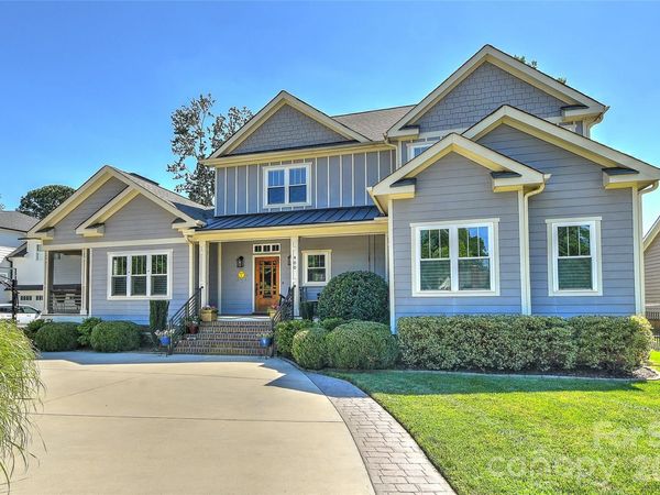 400 Marsh Road, Charlotte, NC 28209