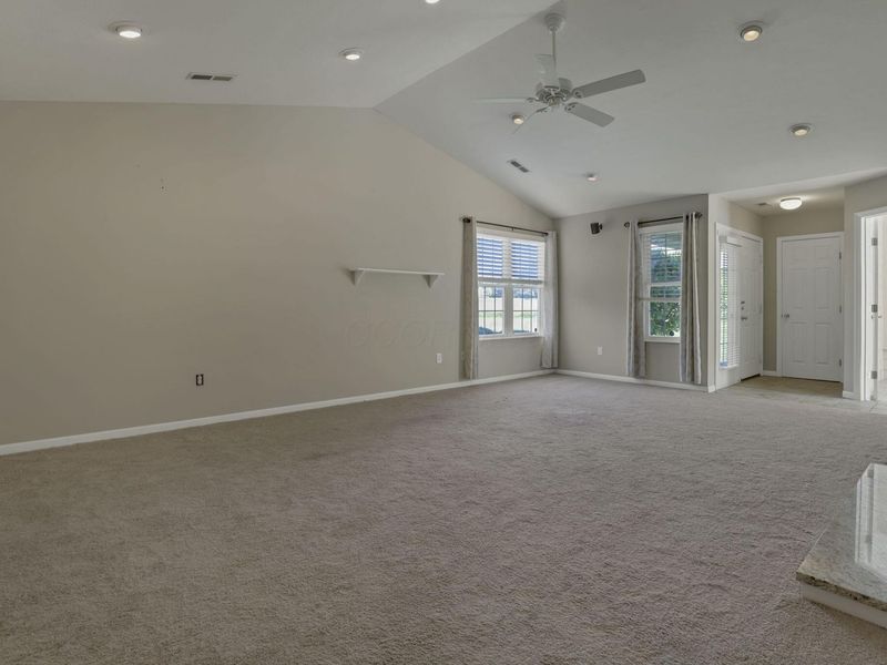 1286 Allington Lane, Columbus, OH 43240 Photo 17