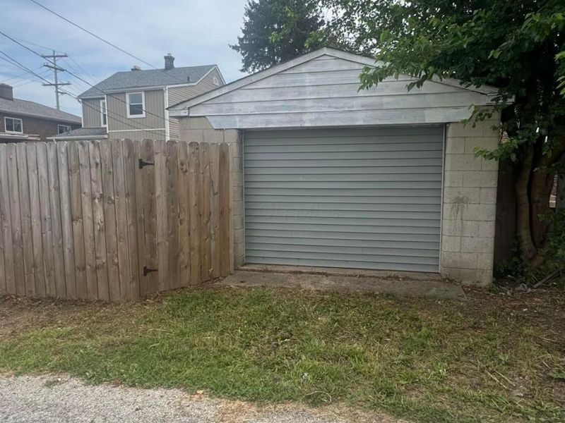 581 S Harris Avenue, Columbus, OH 43204 Photo 13