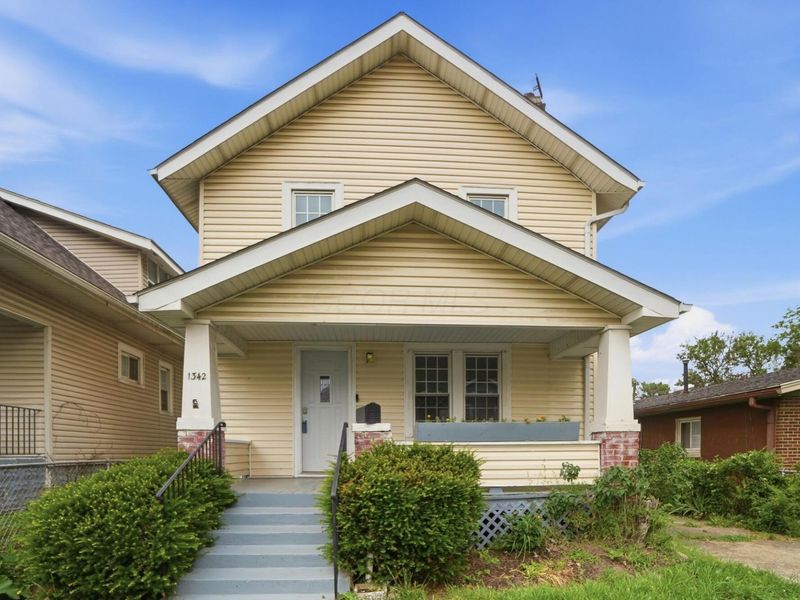 1342 E 18th Avenue, Columbus, OH 43211 Photo 1