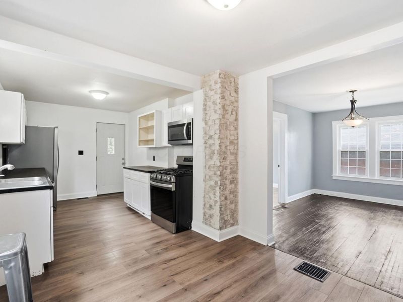 1342 E 18th Avenue, Columbus, OH 43211 Photo 20