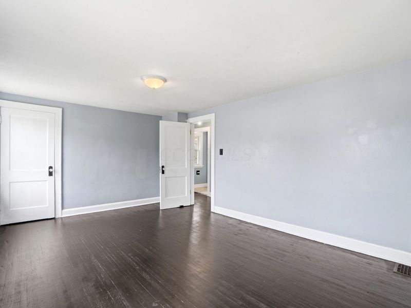 1342 E 18th Avenue, Columbus, OH 43211 Photo 32