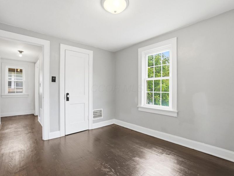 1342 E 18th Avenue, Columbus, OH 43211 Photo 38