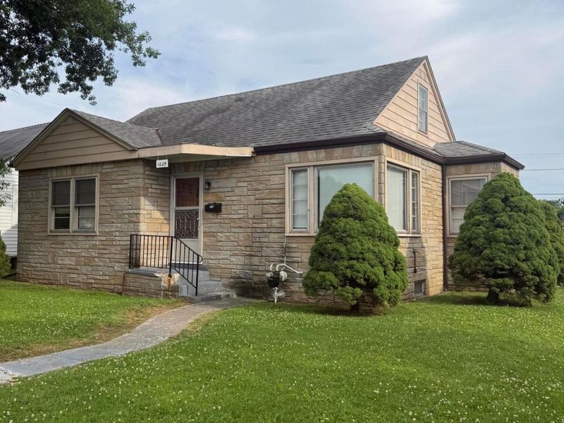 1005 W Church Street, Newark, OH 43055 Photo 1