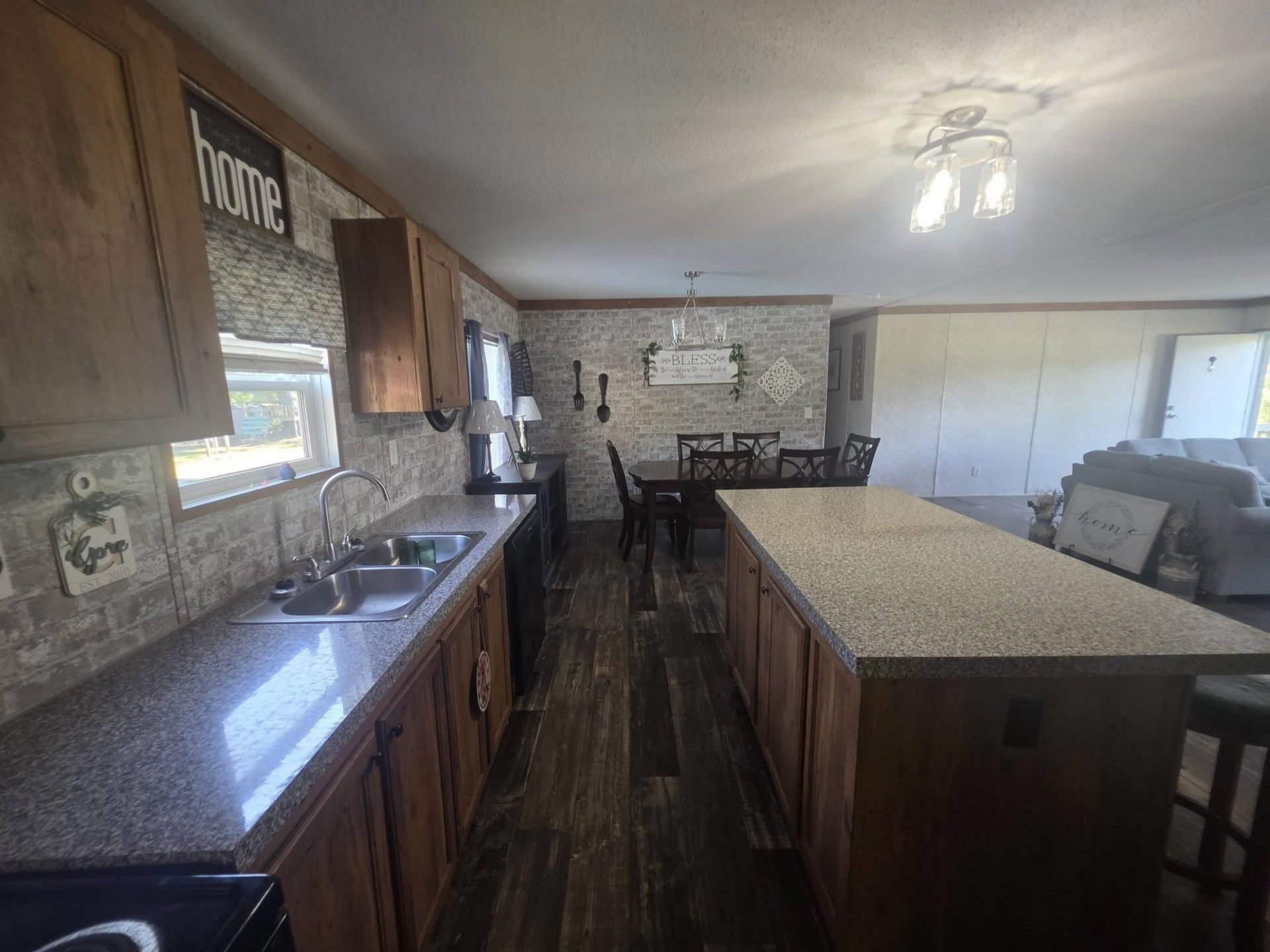 4230 Highway 76 Photo 9