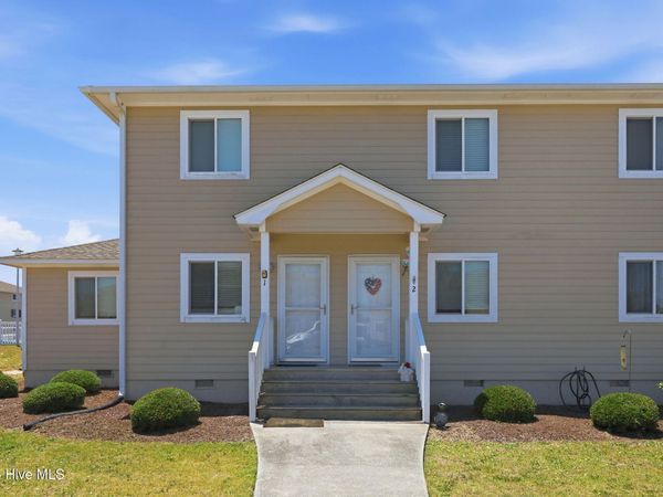 650 Cedar Point Boulevard , Unit E2, Cedar Point, NC 28584
