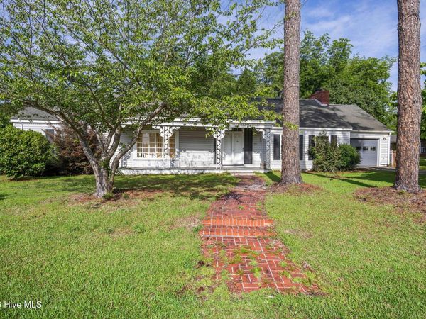 901 Smyrna Drive, Whiteville, NC 28472