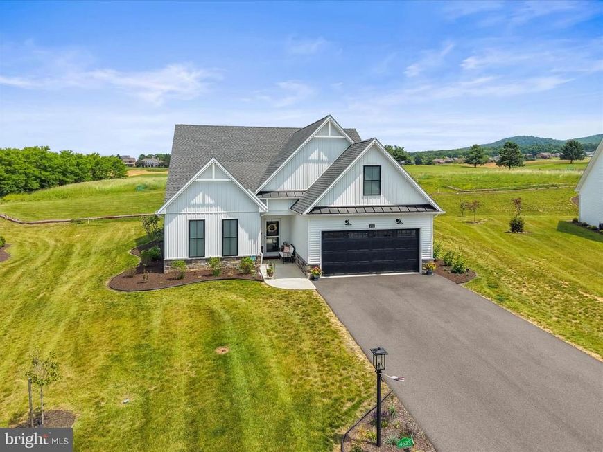 4633 Range Runner Drive, Fayetteville, PA 17222 Main Photo