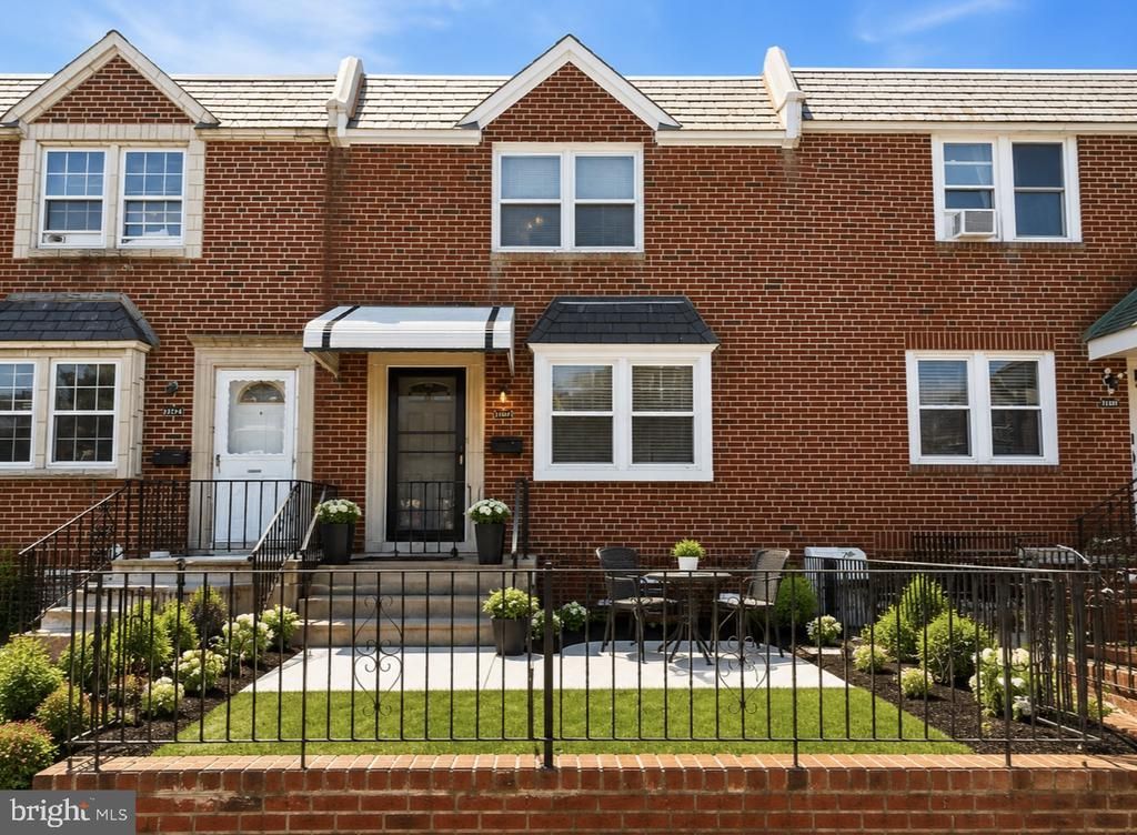 1122 Elbridge Street , Philadelphia, PA 19111 Main Photo