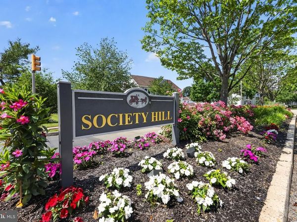 633 SOCIETY HILL , CHERRY HILL, NJ 08003