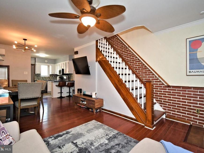 2836 S Sydenham Street, Philadelphia, PA 19145 Main Photo