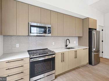 2051 S. BELL STREET , Unit 1330, ARLINGTON, VA 22202