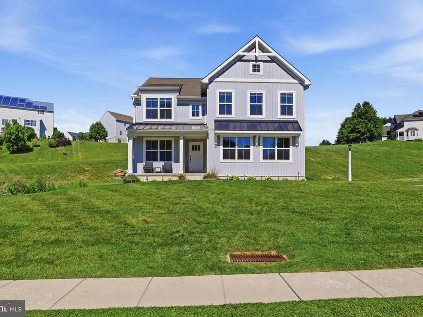 525 Dietz Road, York, PA 17402 Main Photo