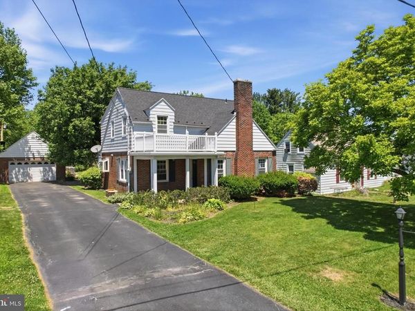 3827 PARK AVENUE , SCHNECKSVILLE, PA 18078