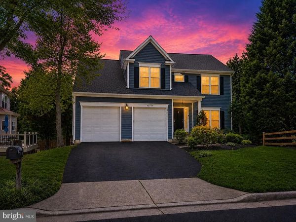 46509 HOLLYMEAD PLACE, STERLING, VA 20165