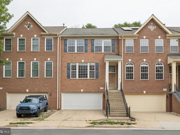 47670 LOWELAND TERRACE, STERLING, VA 20165