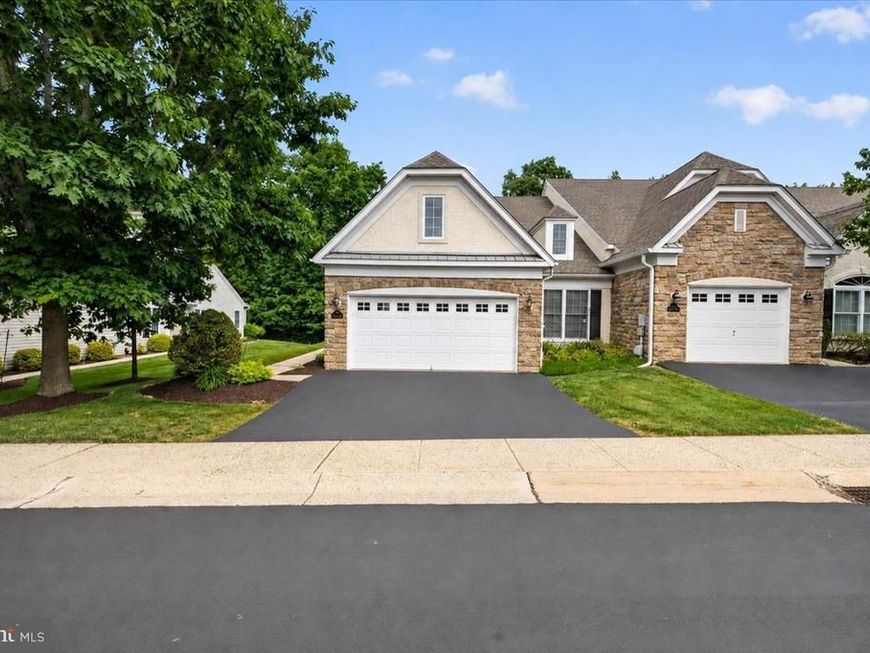377 Brittany Court, Souderton, PA 18964 Main Photo