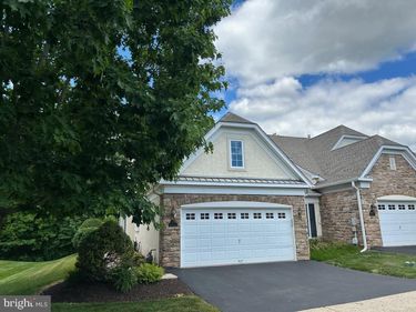 377 BRITTANY COURT, SOUDERTON, PA 18964
