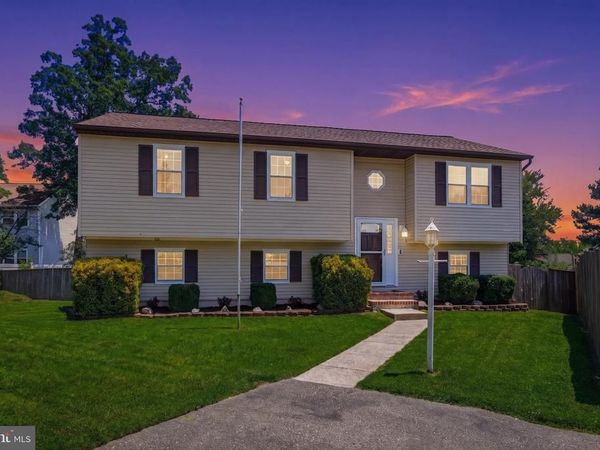807 OAKWOOD ROAD , GLEN BURNIE, MD 21061
