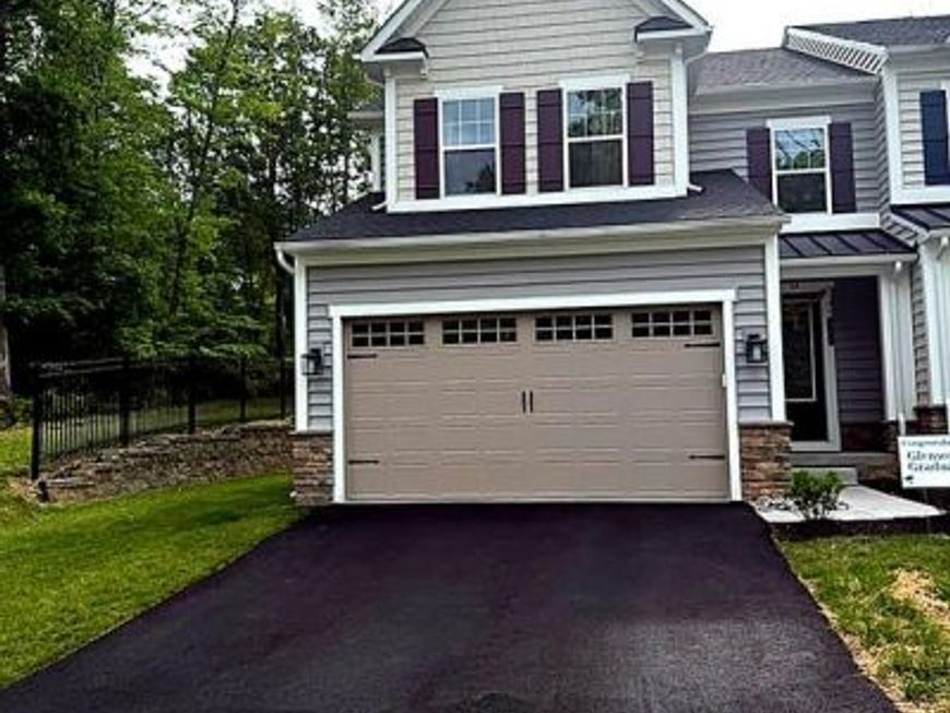 411 W Ponds Edge Drive, Media, PA 19063 Main Photo