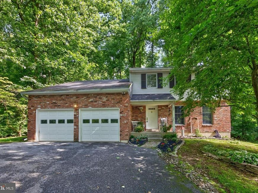 2371 Schaffer Road, Pottstown, PA 19464 Main Photo