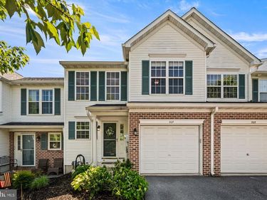 207 RED ROCK CIRCLE, ROYERSFORD, PA 19468