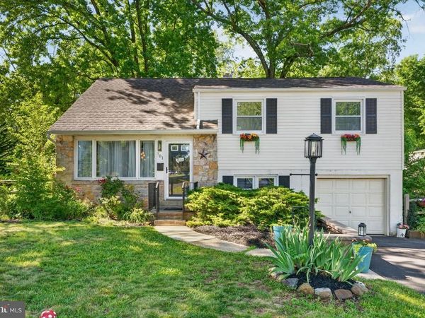 701 ABBEY LANE, LANSDALE, PA 19446
