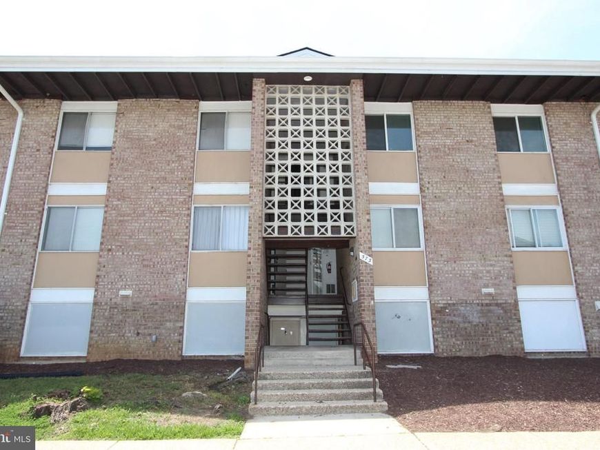 573 Wilson Bridge Drive, Unit C2, Oxon Hill, MD 20745 Main Photo