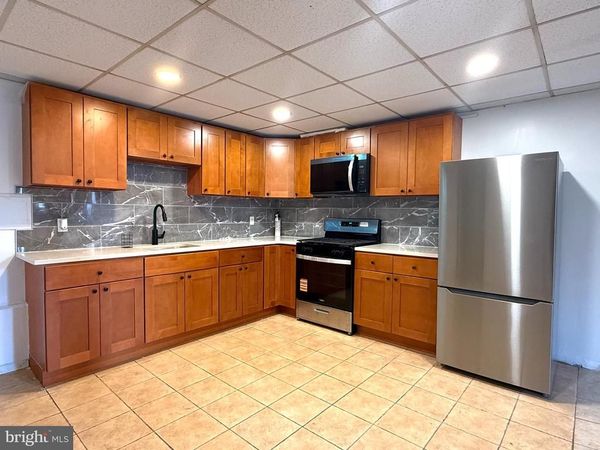 1300 MAIN STREET, Unit BASEMENT, DARBY, PA 19023