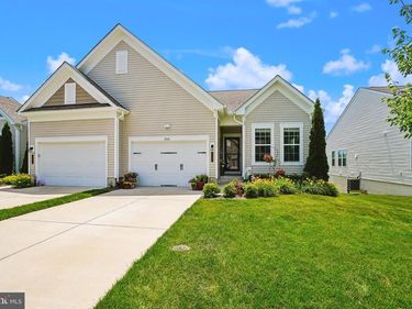 266 LONG POINT DRIVE, FREDERICKSBURG, VA 22406