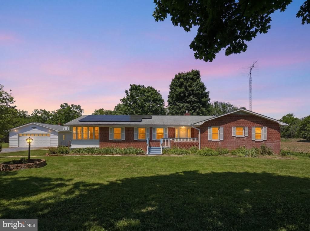 2277 Greensburg Road, Martinsburg, WV 25404 Main Photo