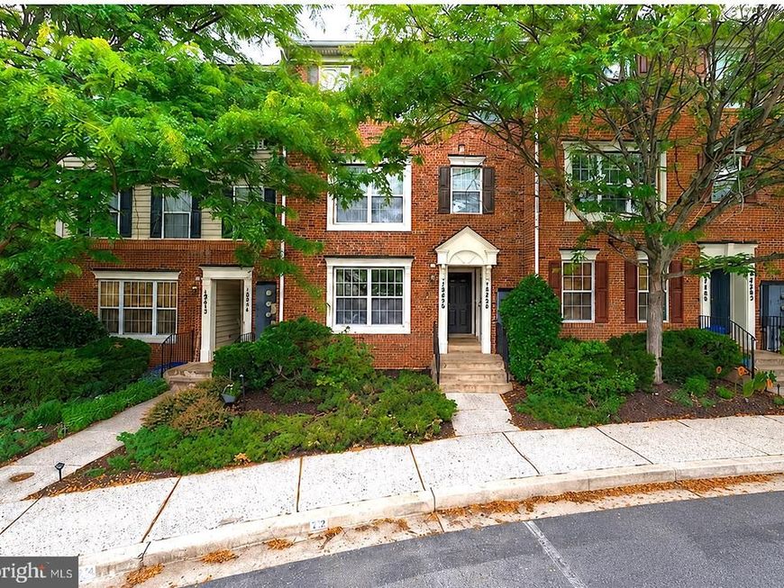 10456 Damascus Park Lane, Unit M19, Damascus, MD 20872 Main Photo