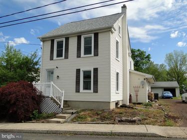817 BLOOMING GLEN ROAD, BLOOMING GLEN, PA 18911