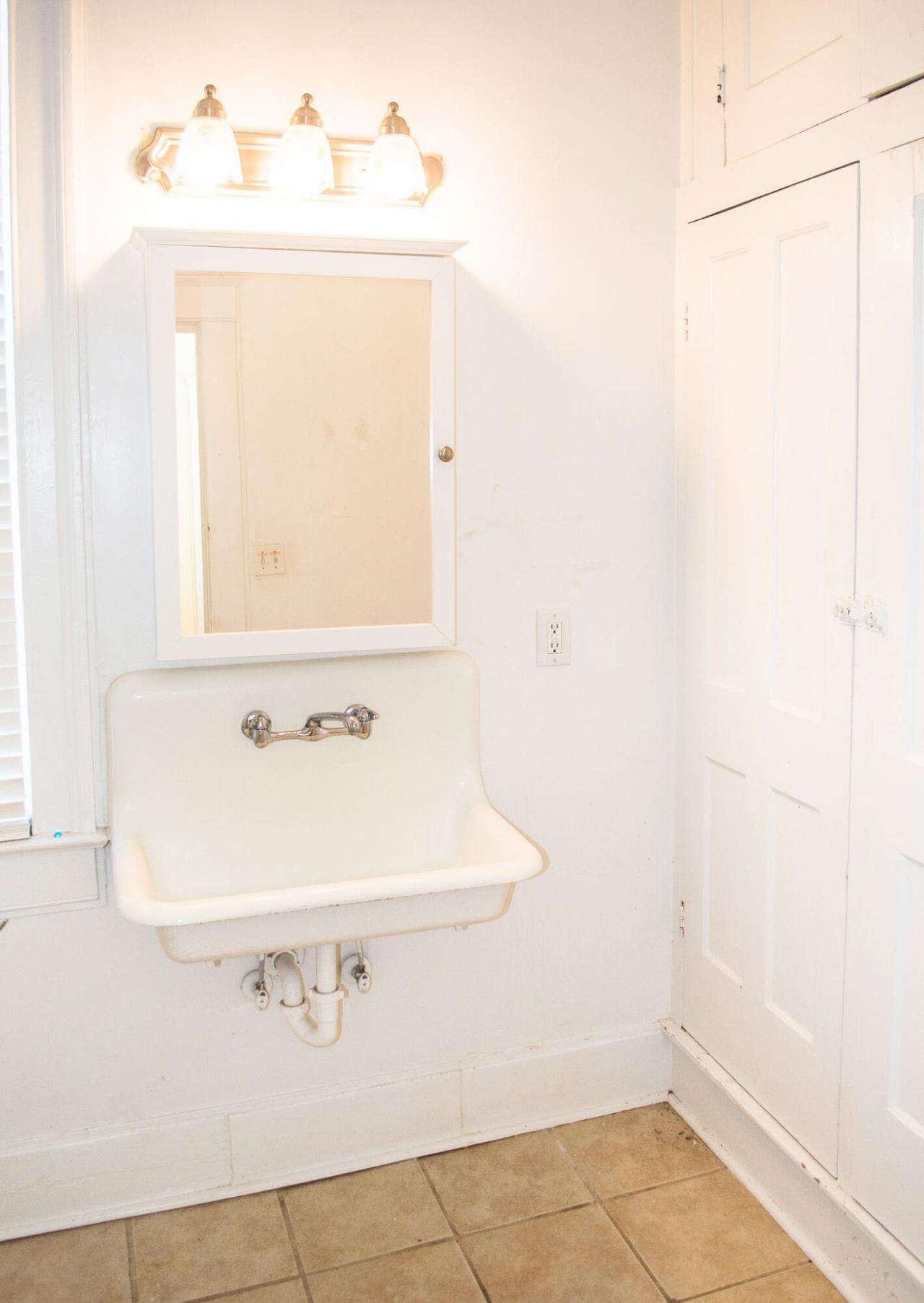 123 Wentworth Street Photo 15