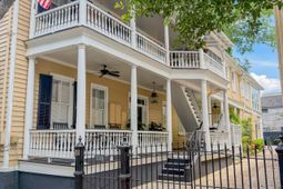 123 Wentworth Street photo 4