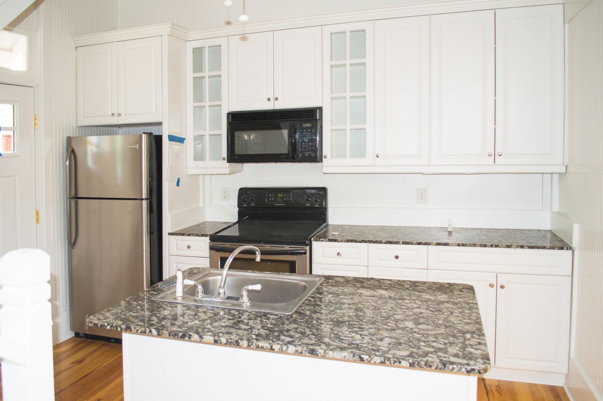 123 Wentworth Street Photo 6