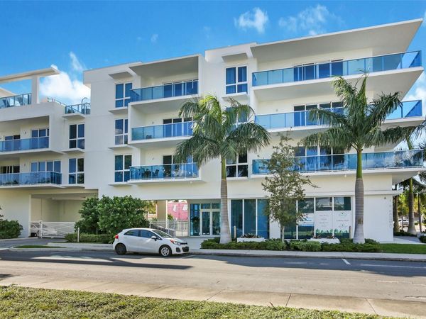 1 S Palmway, Unit #404, Lake Worth Beach, FL 33460