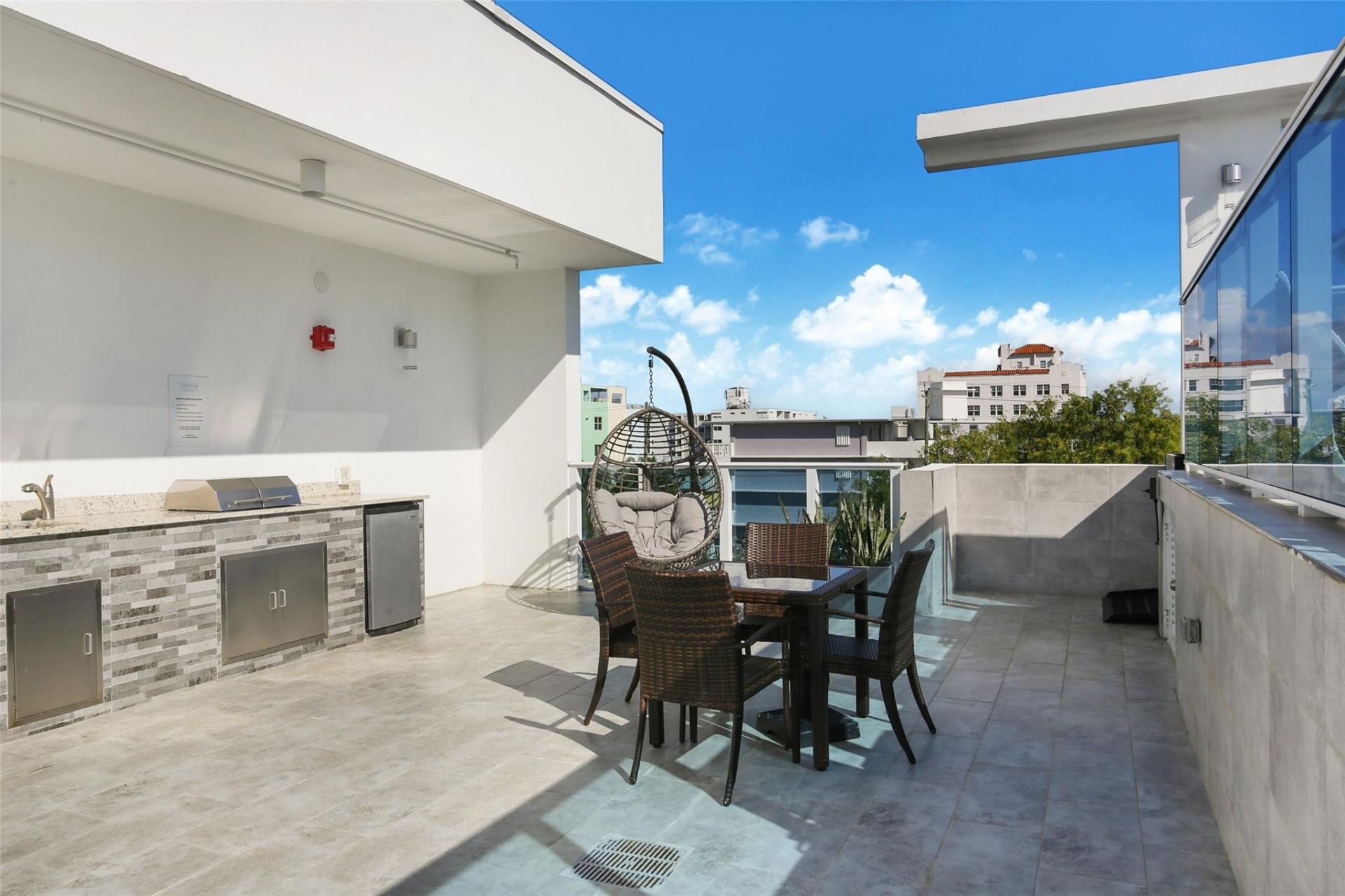 1 S Palmway, Unit #404, Lake Worth Beach, FL 33460 Photo