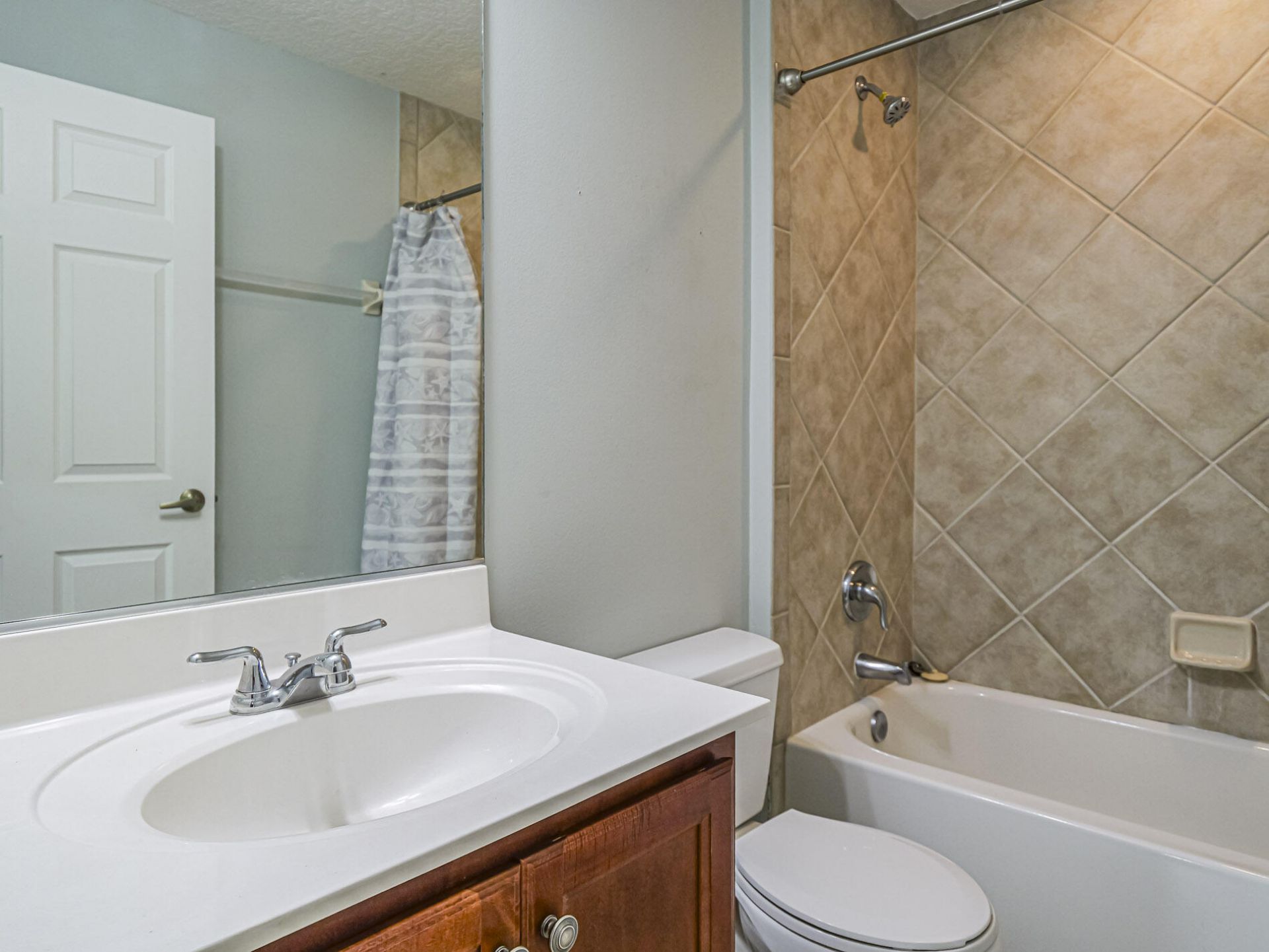 524 7th Square, Unit 101, Vero Beach, FL 32962 Photo