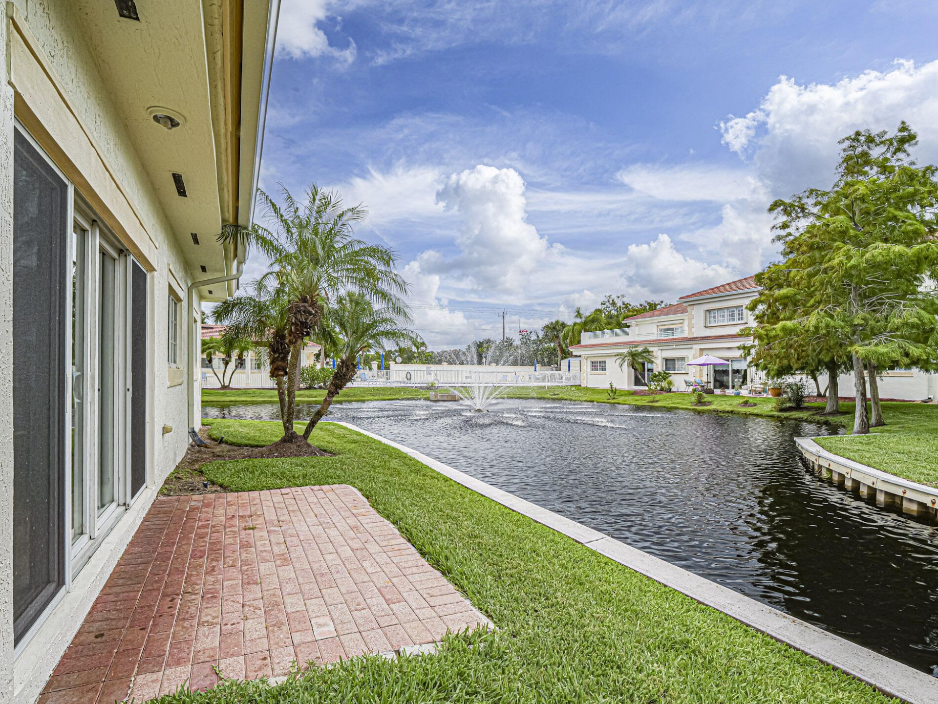 524 7th Square, Unit 101, Vero Beach, FL 32962 Photo