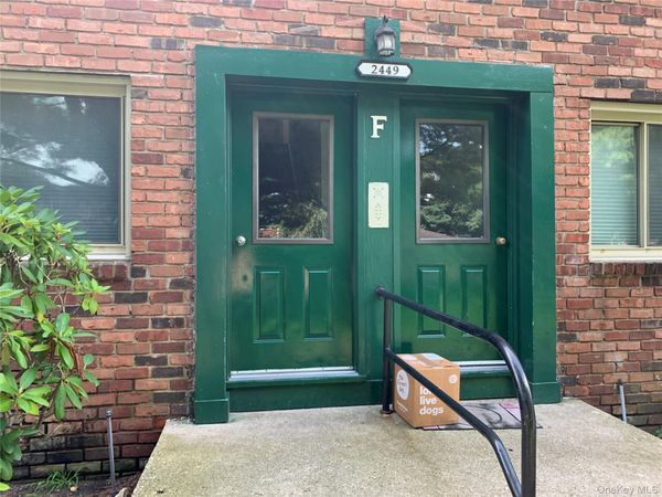 2449F Union, Unit 12B, Islip, NY 11751