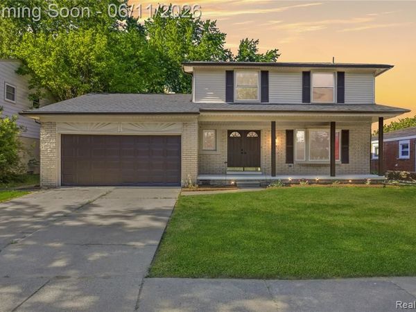 1149 Charrington Drive, Troy, MI 48083