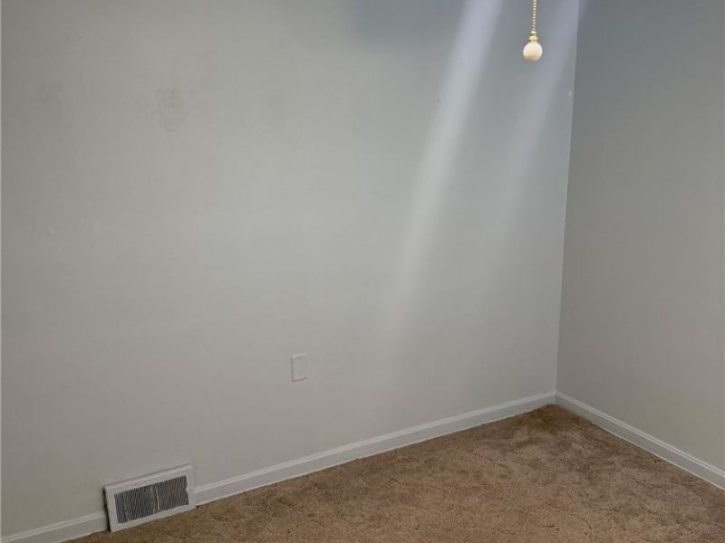 481 Shupe Avenue, Amherst, OH 44001 Photo 13