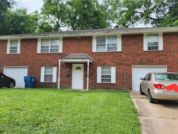 9401 E KENTUCKY Road, Independence, MO 64053