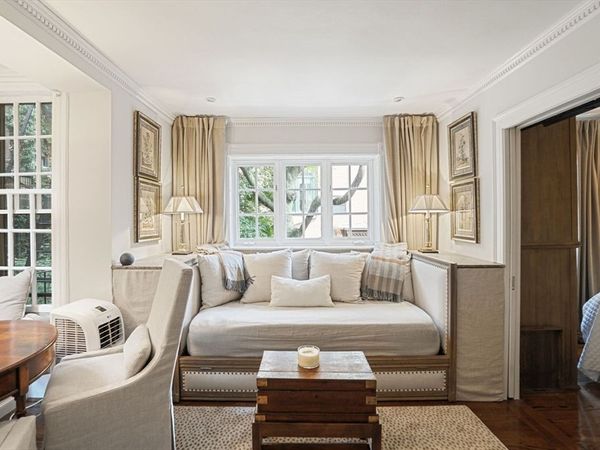 9 Willow, Unit 22, Boston, MA 02108